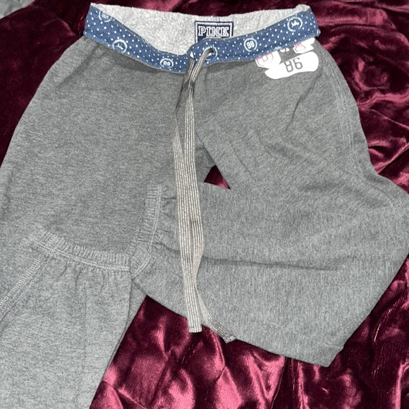 PINK sweats - Picture 1 of 5